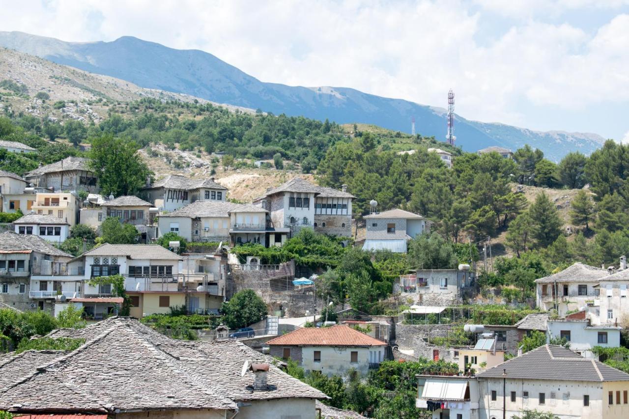 Kale Guesthouse Gjirokaster Exterior photo